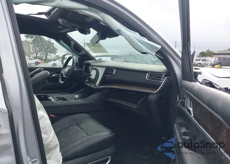 2022 Jeep Grand Wagoneer Series Ii 4X4 z USA, uszkodzony, nr VIN 1C4SJVFJ9NS110737